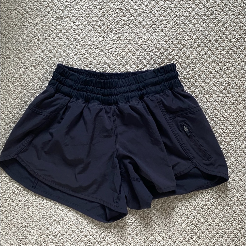 Lululemon Tracker short V